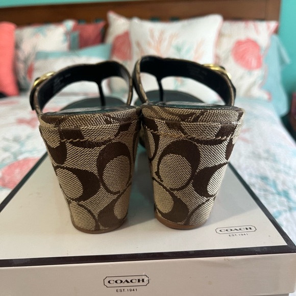 Coach Platform sandals - Picture 4 of 5